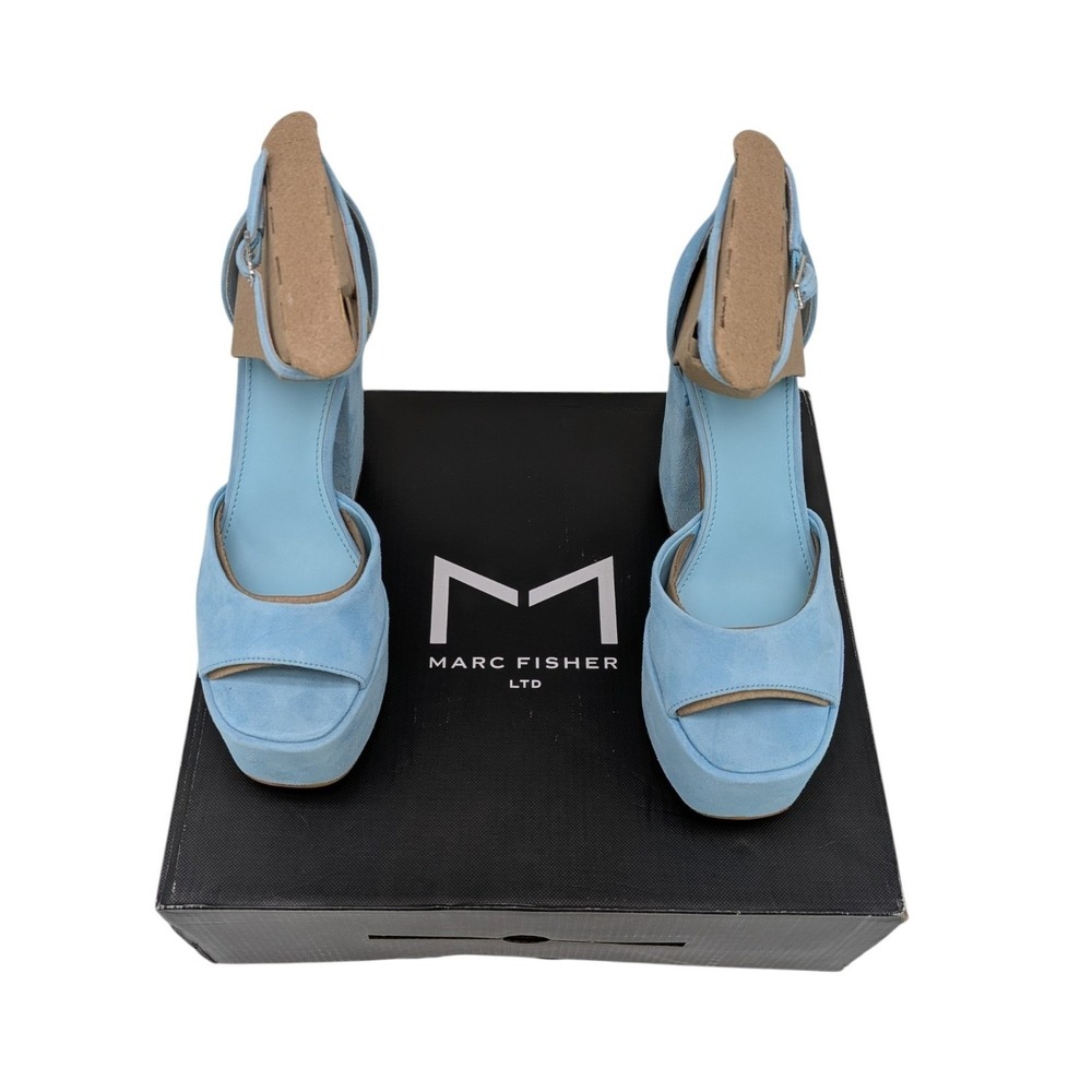 Marc Fisher LTD Della Light Blue Suede Platform Block Heel Sandals Size 6. NEW